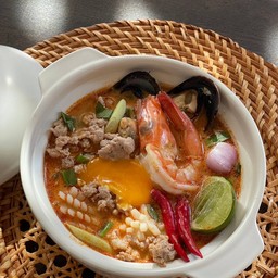 มาม่าต้มยำทรงเครื่อง