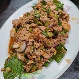 ลาบเนื้อสุก