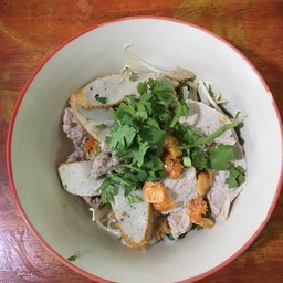 ก๋วยเตี๋ยวหมู