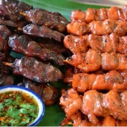 สถานีไก่ย่าง นายตูน