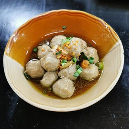 ลูกชิ้นเนื้อ