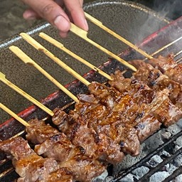เนื้อย่าง MORE BEEF เจอกันอีกทีปีใหม่นะครับ