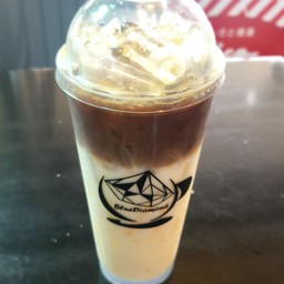 ไวท์ช็อก มัคคิอาโต้ เย็น