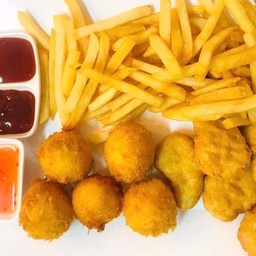 สามสหาย