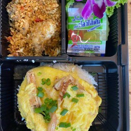 ปลาหมึกทอดคั่วพริกเกลือ+ไข่ข้นปู