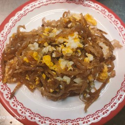ไชโป้วผัดไข่แสนอร่อย
