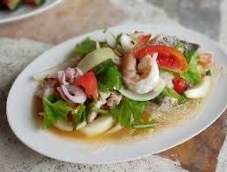 ยำวุ้นเส้นทะเล