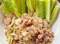 พล่าเนื้อ