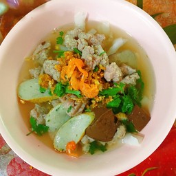 ก๋วยจั๊บน้ำใส