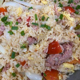 ข้าวผัดแหนมไก่+ไข่ดาว