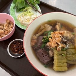 เกาเหลาไก่ตุ๋นมะระ