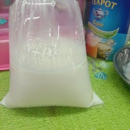 น้ำเต้าหู้ เซเป้ & คิวบิก มทส. ประตู 1