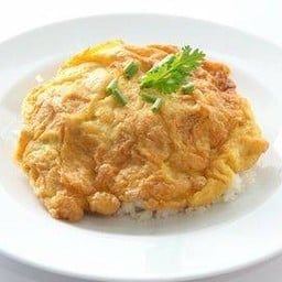 ข้าวห้อมไข่เจียว