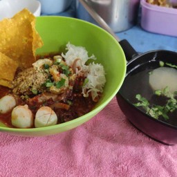 เย็นตาโฟต้มยำแห้ง+น้ำซุป