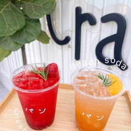 สตรอเบอร์รี่โซดา