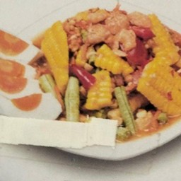 ตำข้าวโพดไข่เค็ม