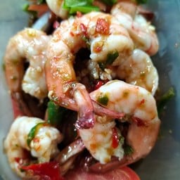 ยำกุ้งสุก