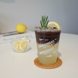 Black Honey Lemon (อเมริกาโน-น้ำผึ้งมะนาว)