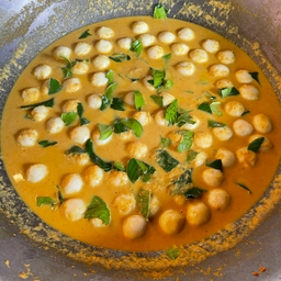 น้ำยาปูลูกชิ้นปลาเยาวราช เล็ก (S)