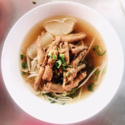 ก๋วยเตี๋ยวแชมป์ ชูศักดิ์