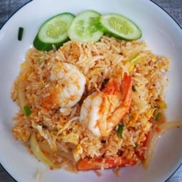 ข้าวผัดกุ้ง 4 ตัว
