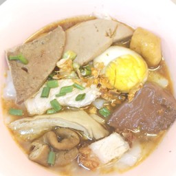 ก๋วยจั๊บน้ำข้น+ไข่