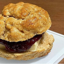 คลาสสิคบัตเตอร์สโคน