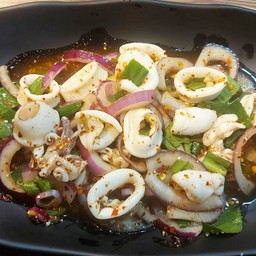 ลาบปลาหมึก