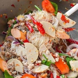 ยำวุ้นเส้น