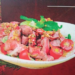 ยำเนื้อย่าง
