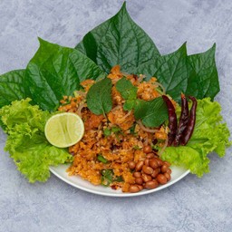 ยำข้าวทอด อย่างเดียว