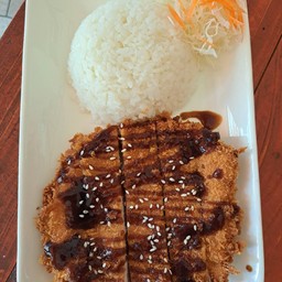 ข้าวหมูทอดทงคัทสึ