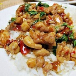กระเพราไก่