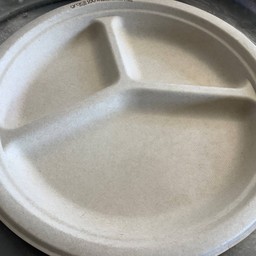 จานกระดาษ