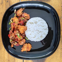 (เมนู ซิกเนเจอร์) ข้าว ไก่กรอบคั่วพริกเกลือ ( ไก่ 150กรัม)