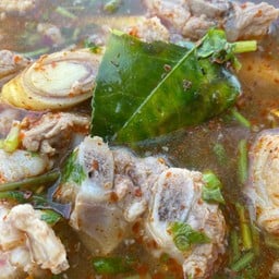 ป้าแสงจันทร์ ขอบอ่างบางพระ