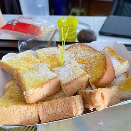 ปังปิ้งเนยน้ำตาล3แผ่น