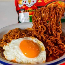 รามยอนมาม่าเผ็ดเกาหลี (ซัมยัง)