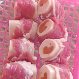 ไส้กรอกแวมไพร์พันสามชั้น