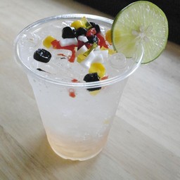 ลิ้นจี่ โซดา