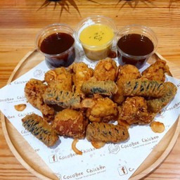 C6.ไก่ทอด 12 ชิ้น + คิมมาริ 3 ชิ้น