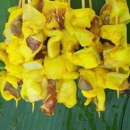 บีบีลูกชิ้นปิ้งหมึกย่างเอราวัณ