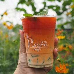 ชาไทยลอดช่องน้ำกะทิอบควันเทียน