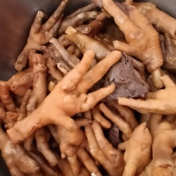 เกาเหลาน่องไก่รวม