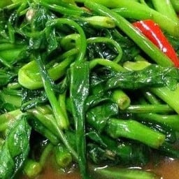 ผัดผักบุ้งไฟแดง