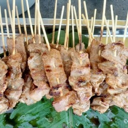 หมูปิ้งเตาถ่านสูตรโบราณ(ถนนปากนคร)