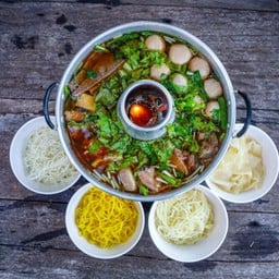 ร้านก๋วยเตี๋ยววัดดงมูลเหล็กอุดรธานี