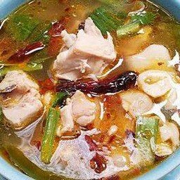 ต้มไก่แซ่บ