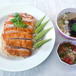 ข้าวมันไก่ทอด(ชุดเล็กสำหรับเด็ก)