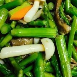 หนอไม้ฝรั่งมันน้ำมันหอย